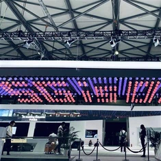 DMX Stage Kinetik to'p yoritgichi